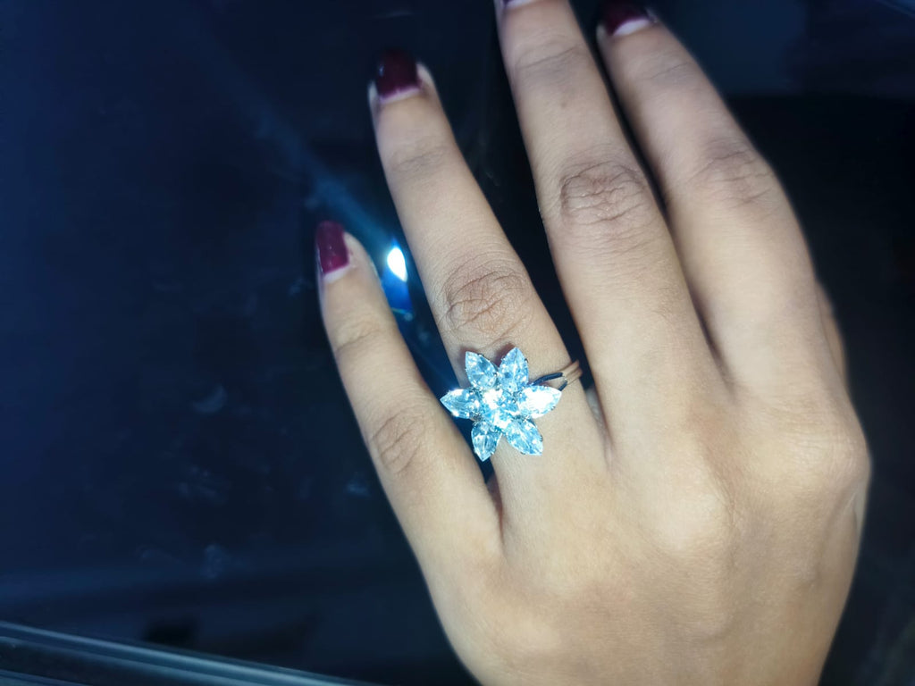 Luxury Crystal Flower Adjustable Ring