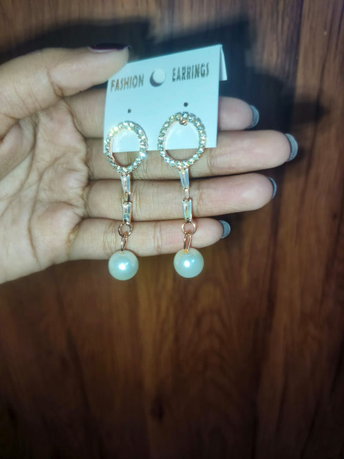 Chic Crystal Pearl Earrings