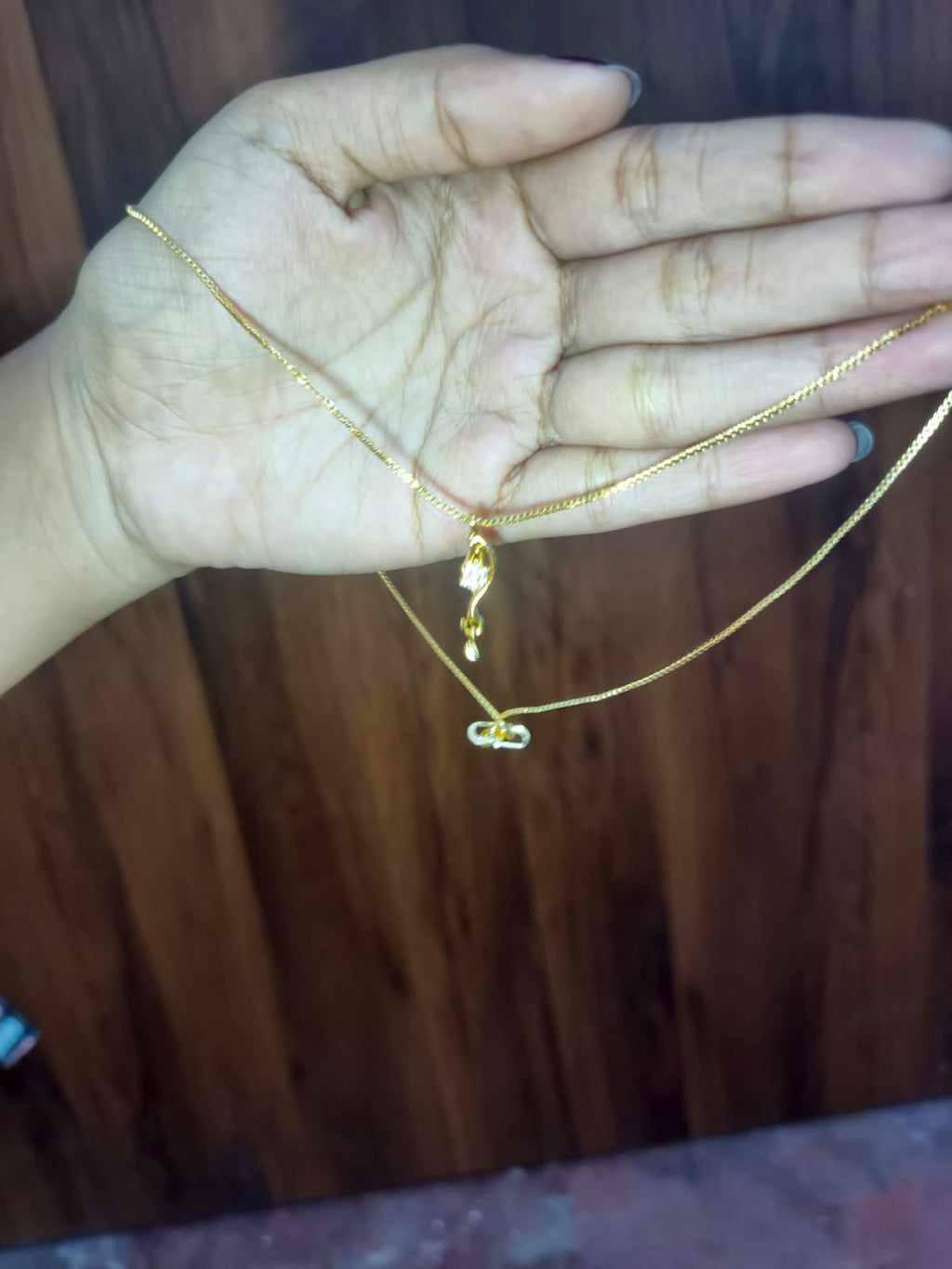 Elegant Floral Crystal Pendant Necklace for Women | Gold-Tone Delicate Chain