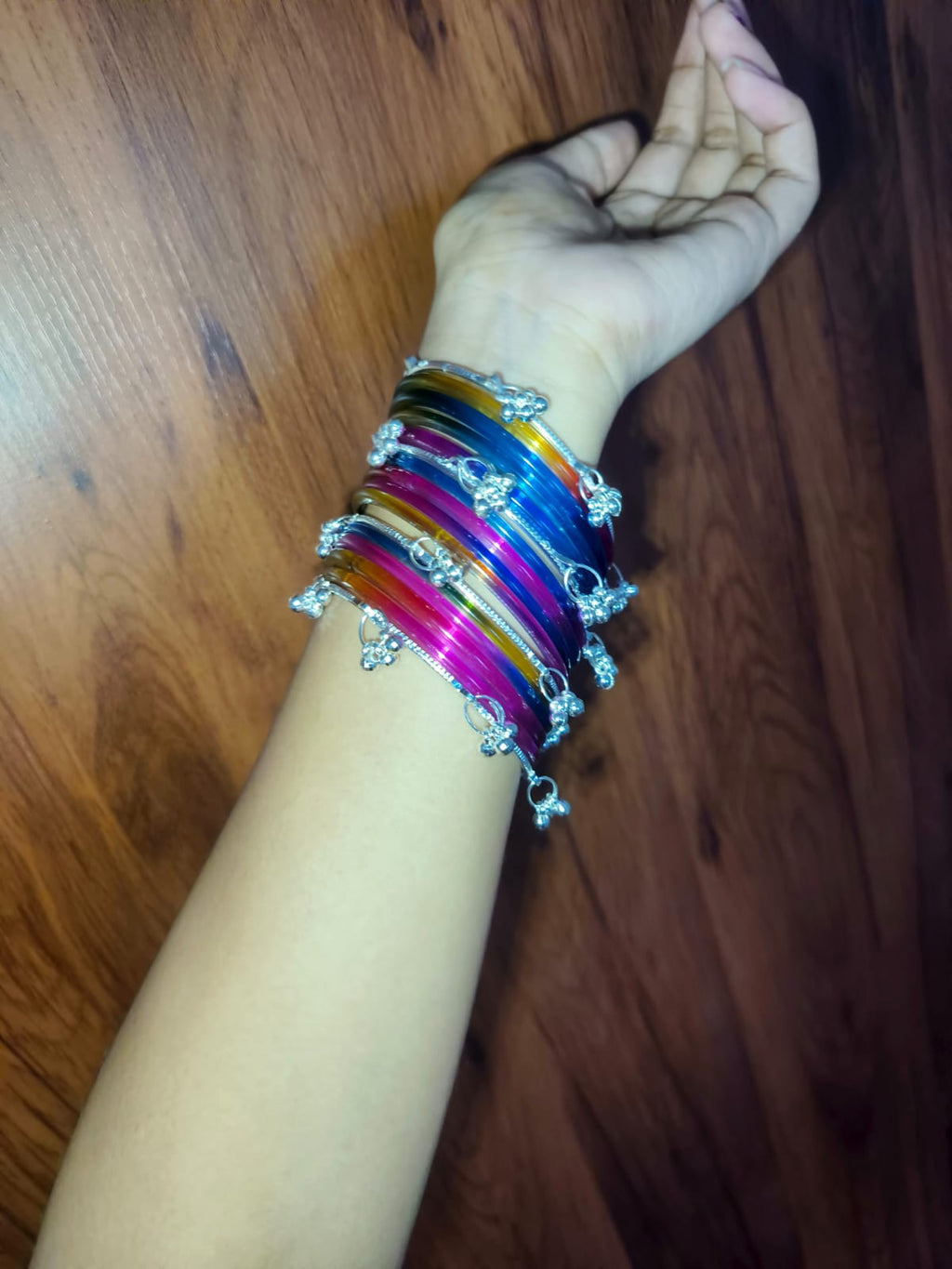 Multicolor Designer Glass Bangles set