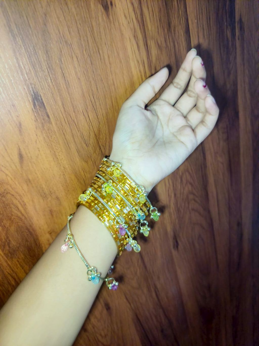 Elegant Golden  Bangles Set