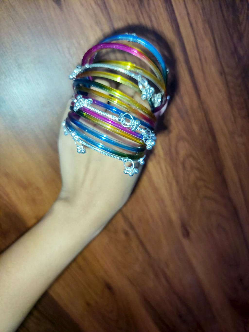 Multicolor Designer Glass Bangles set
